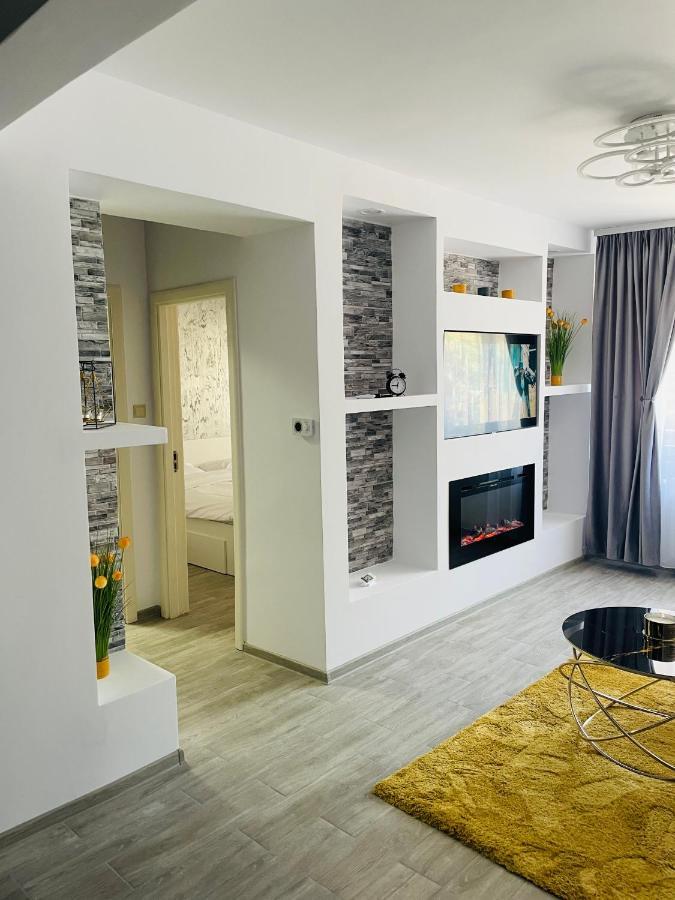 Timisoara Central Apartment New Parking !! Buitenkant foto