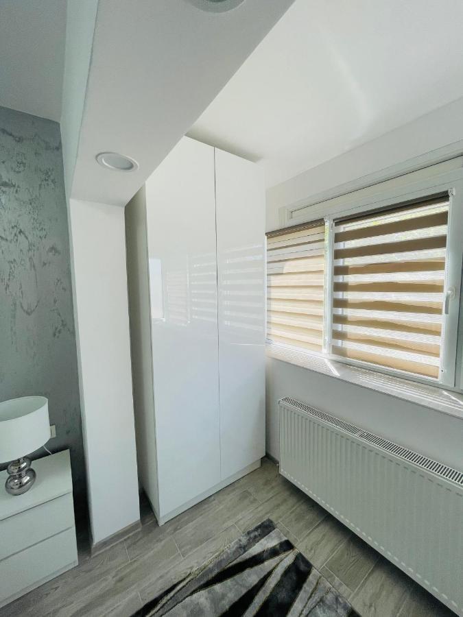 Timisoara Central Apartment New Parking !! Buitenkant foto